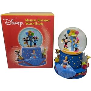 Walt Disney's 100th Birthday Anniv Musical Water Globe When You Wish Upon A Star